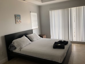 House, 3 Bedrooms, Kitchen