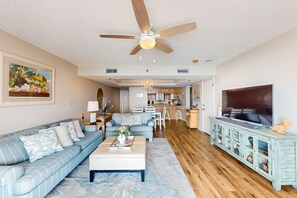 Televisio, DVD-soitin, videokirjasto