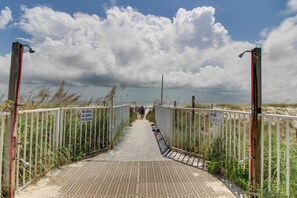 Beach - Apartment (Orange Beach)