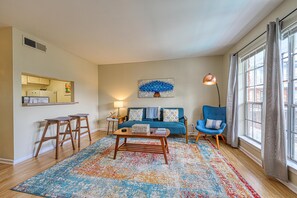 House, Multiple Beds (One-Bedroom Apartment) | Living room - Two-bedroom Apartment (San Antonio)