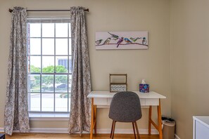 House, Multiple Beds (One-Bedroom Apartment)