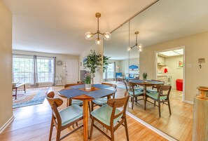 House, Multiple Beds (One-Bedroom Apartment) | Private kitchen - Two-bedroom Apartment (San Antonio)