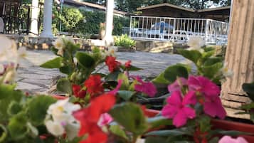 Perincian bahagian luar