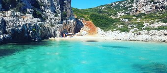 The ultimate relaxation destination.Olive and sea make up an unforgettable stay.