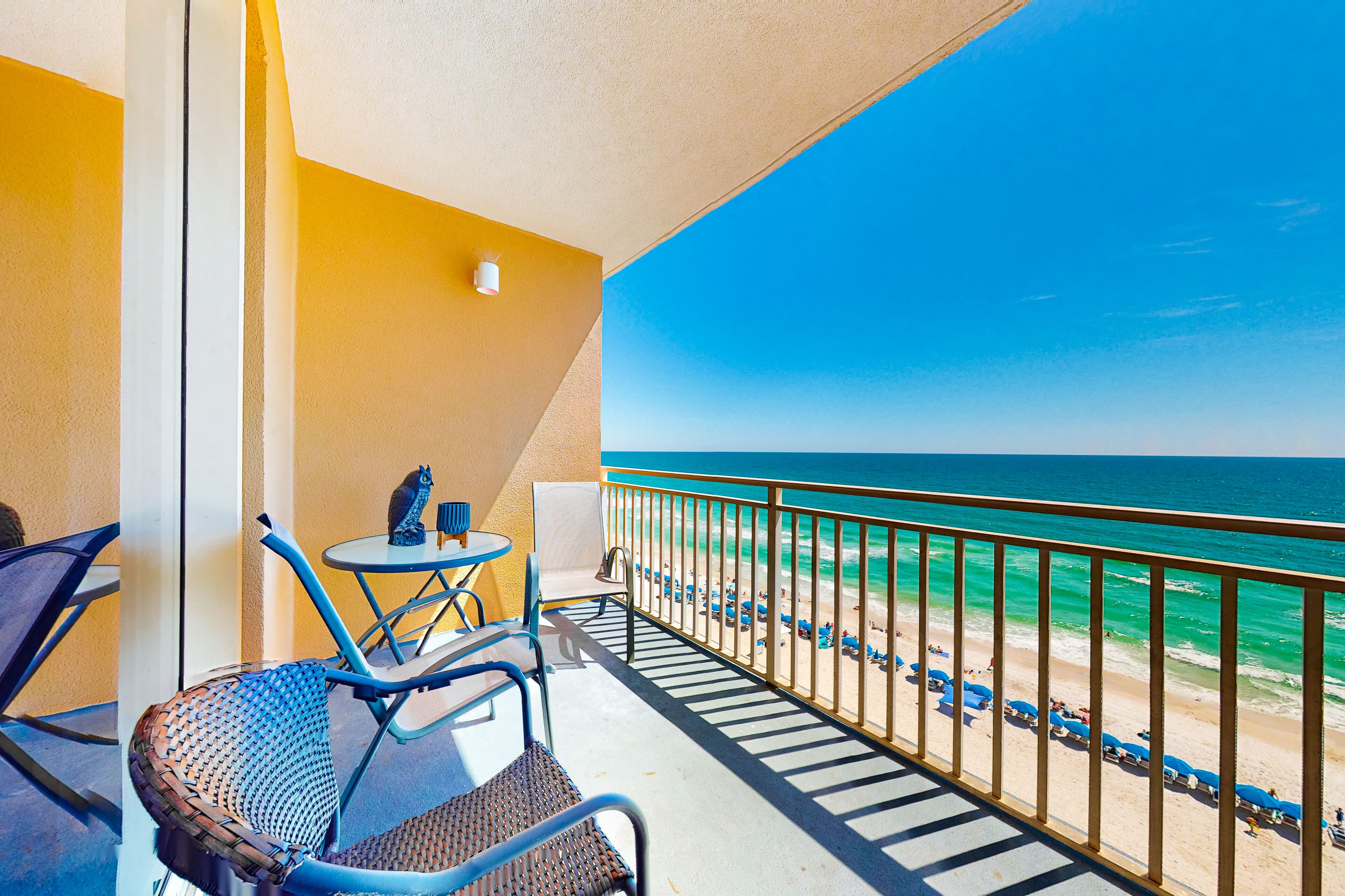 Gulf-front condo with beach access, pool, hot tub, lazy river, & beach chairs