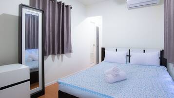 2 bedrooms, WiFi, bed sheets, wheelchair access