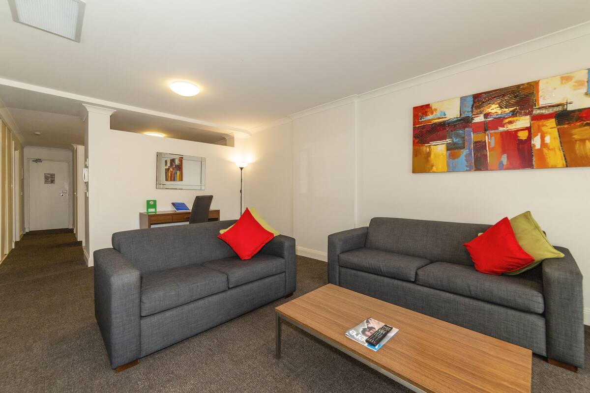 Apartment, 2 Bedrooms | Living area
