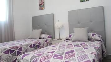 2 bedrooms, iron/ironing board, WiFi, bed sheets