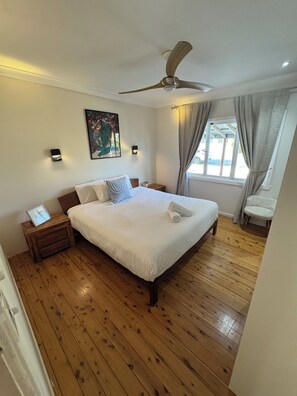 3 bedrooms, free WiFi, bed sheets