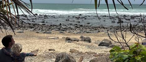 In Strandnähe, Liegestühle, Strandtücher