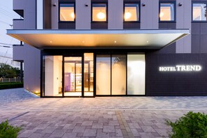 Front of property – evening/night - Hotel Trend MikawaAnjo (Anjo)