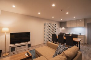 Private Vacation Home | Living area | Flat-screen TV - Villa Garden Onna (Onna)