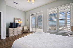 5 室のベッドルーム、アイロン / アイロン台、WiFi (無料)、ベッドシーツ