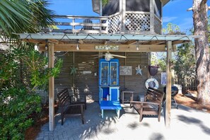 Property grounds - BIRD WATCHER IS PARADISE FOR A NATURE LOVER!! (St. George Island)