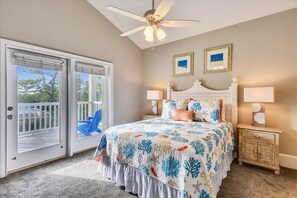 5 bedrooms, WiFi, bed sheets