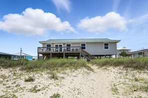 Exterior - LET THE SUNSHINE IN AT NAHALE KAI! (St. George Island)
