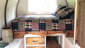 1 間睡房、床單