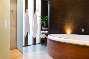 Interior detail - Hepburn Spa Pavilions (Hepburn Springs)