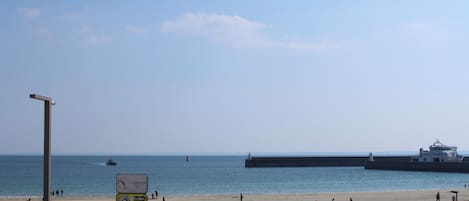 In StrandnÀhe