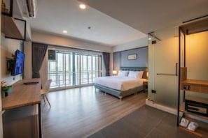 Deluxe-Doppelzimmer | Zimmersafe, Schreibtisch, laptopgeeigneter Arbeitsplatz, Zustellbetten