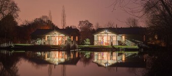 Heron Lodge, Hot Tub, Woodburner
