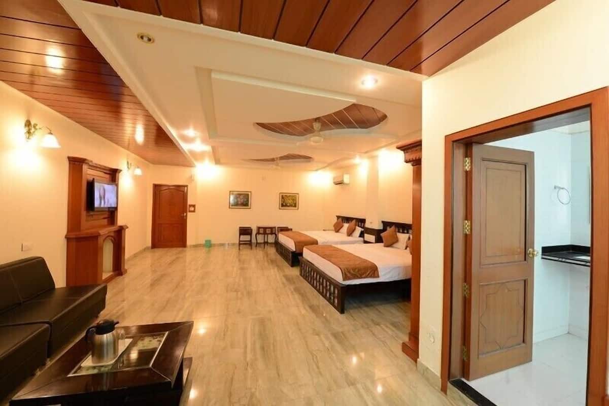 Minibar, camas extra, wifi gratis y ropa de cama