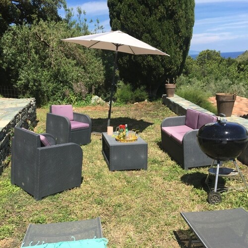 Mini villa on the heights of Bastia