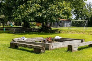 Property grounds - The Cwtch Cottage, Wi-Fi, Washing Machine (Bude)