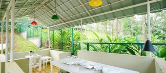 Fabulous Vintage stay in Munnar