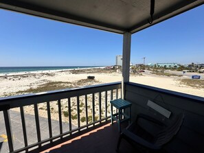 Property grounds - Shopping ~ Dining ~ Fun in the sun 🌞 Hurry, Don't Walk, RUN! 🌴 (Gulf Shores)