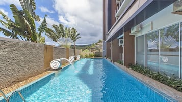 Utomhuspool