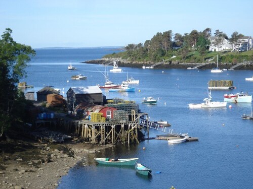 Sea Rose Cottage - Cozy, Comfortable, Ocean Views on Orr's Island, Harpswell, ME