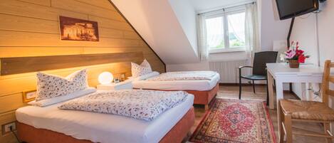 1 habitación, cunas gratuitas, wifi gratis y ropa de cama