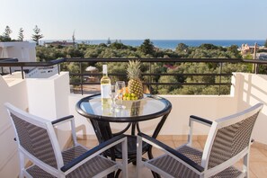 Balcony view - Kanso Rooms (Chania)