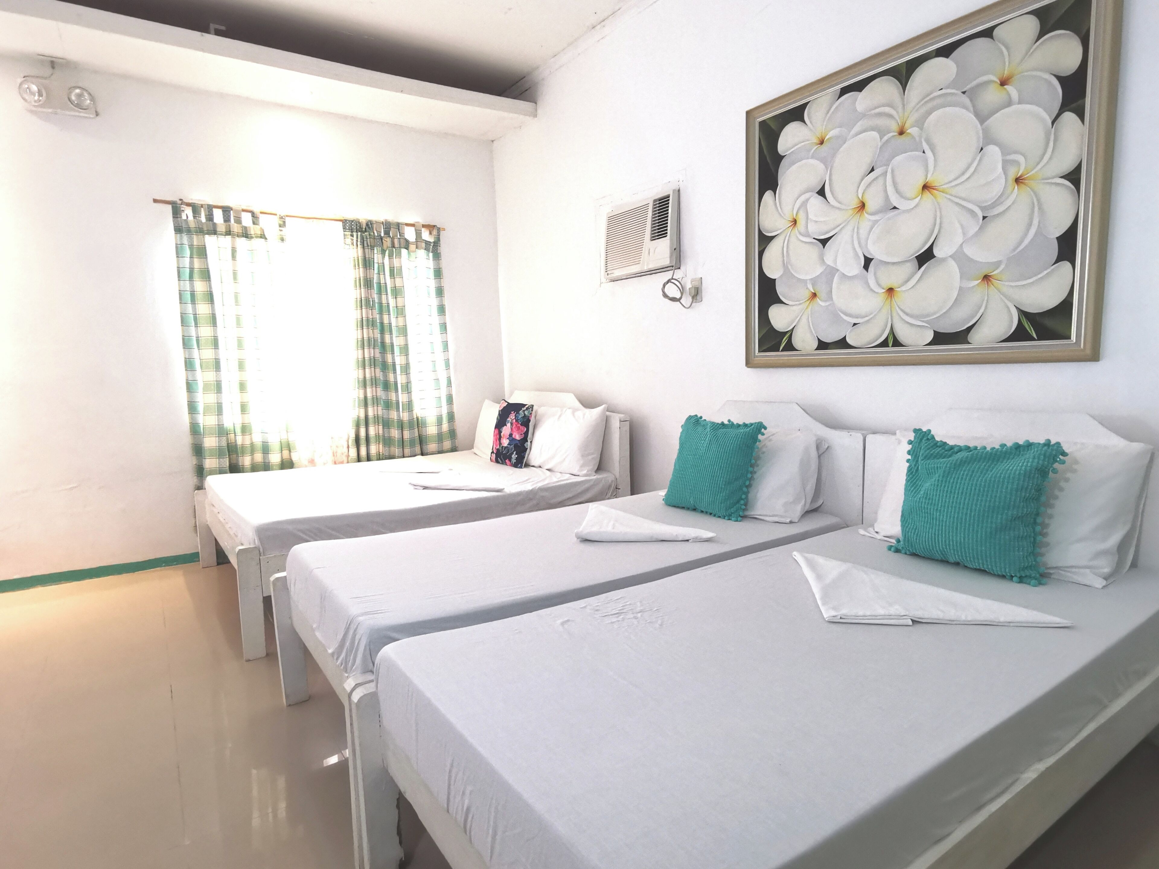 ファミリー ルーム | 客室ごとに異なる装飾、デスク、ノートパソコン用作業スペース、防音設備