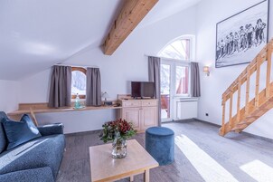 Suite | Caja fuerte, wifi gratis, ropa de cama