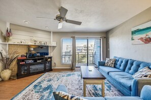 Fernseher, DVD-Player