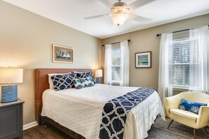 3 quartos, Wi-Fi de cortesia, roupa de cama