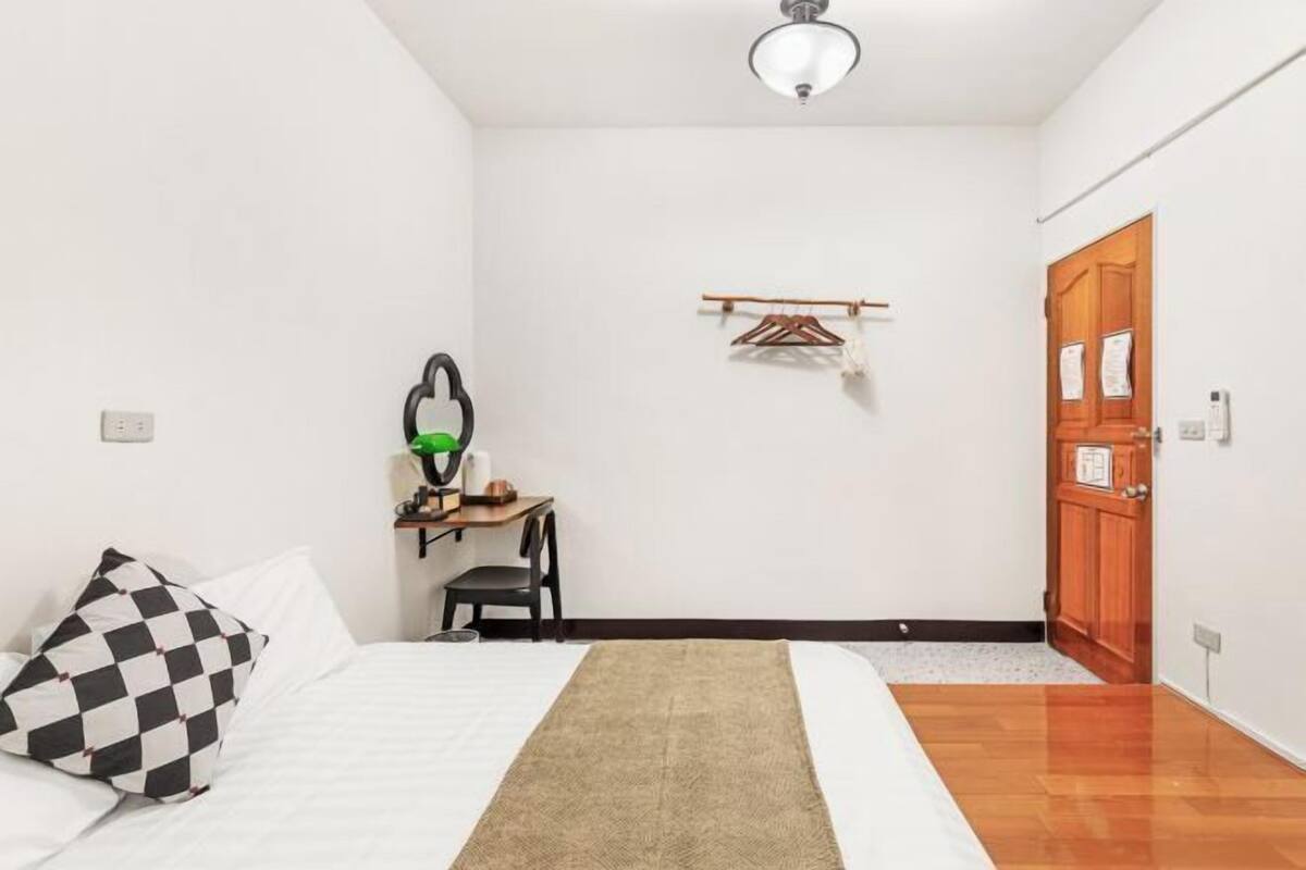 Wifi gratis y ropa de cama