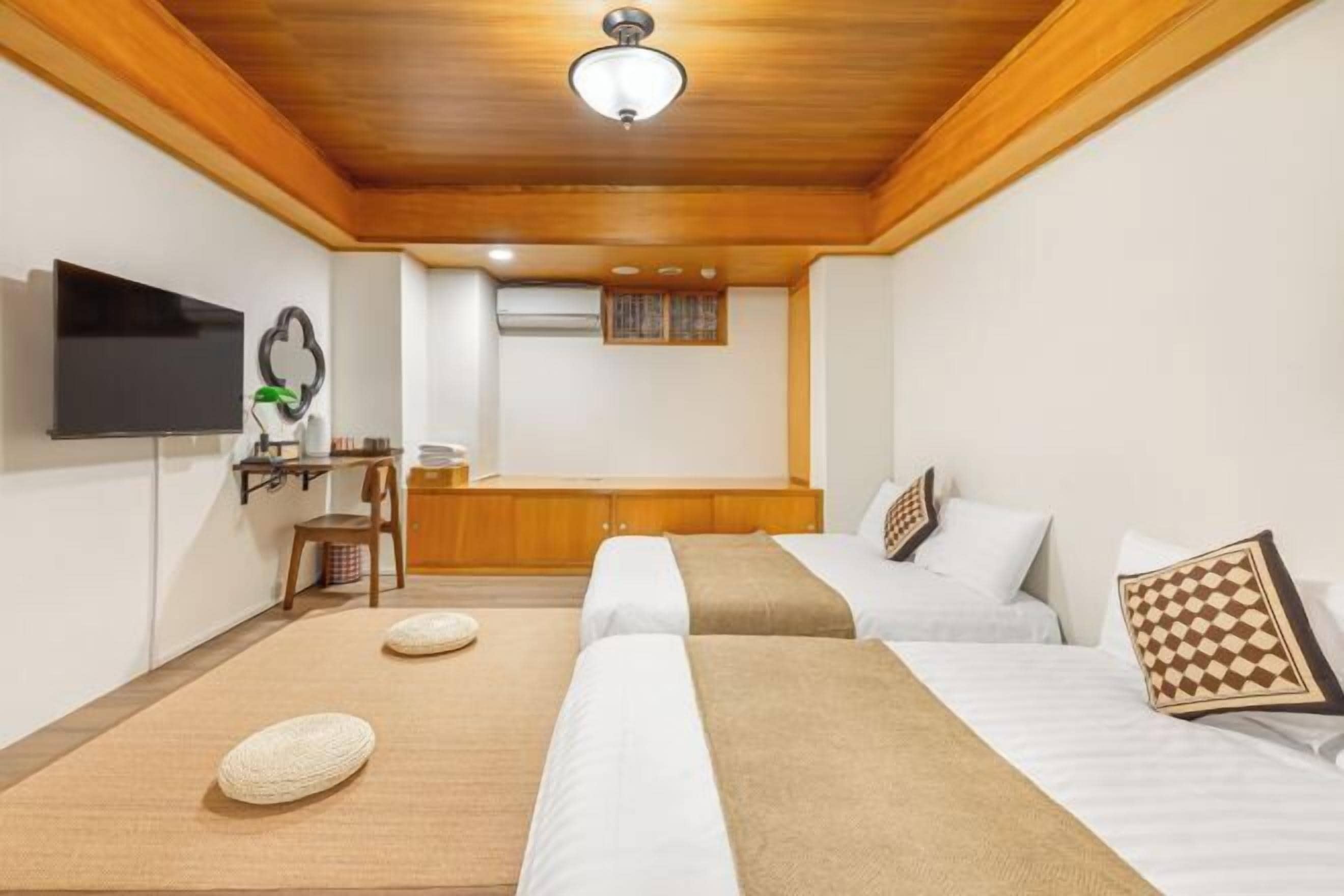 Wifi gratis y ropa de cama 