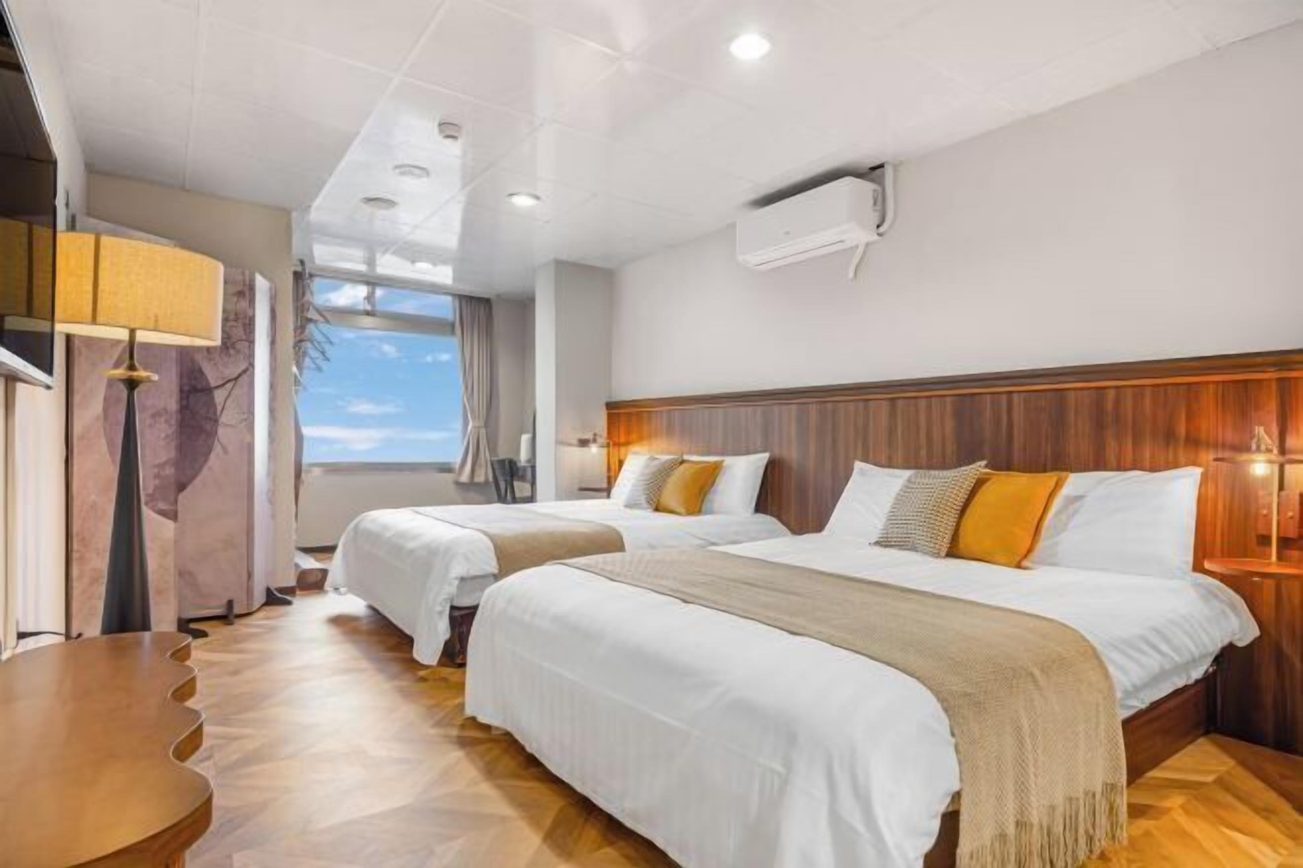 Wifi gratis y ropa de cama 