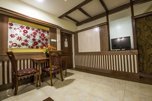 家庭套房 | 免費 Wi-Fi