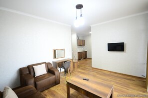 Flat-screen TV - Hotel Absolut (Batumi)
