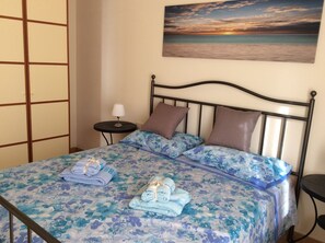 3 Schlafzimmer, Bügeleisen/Bügelbrett, WLAN, Bettwäsche