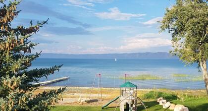 New! Spectacular BEACHFRONT 4-bedroom Townhome at Bear Lake