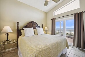 4 عدّة غرف نوم ومكواة/لوح كي وواي فاي مجانًا وملاءات أسرّة