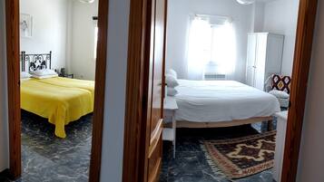 2 slaapkamers, een strijkplank/strijkijzer, gratis wifi, beddengoed