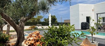 3 double Bed Villa - 3 Bath Rooms - Private Pool - Close to Ostuni and Beach
