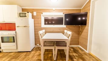 小屋, 1 間臥室 (Bunk beds) | 私人廚房 | 雪櫃、焗爐、爐具、洗碗機