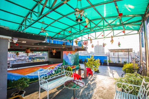 Golden Gate China Town Hotel